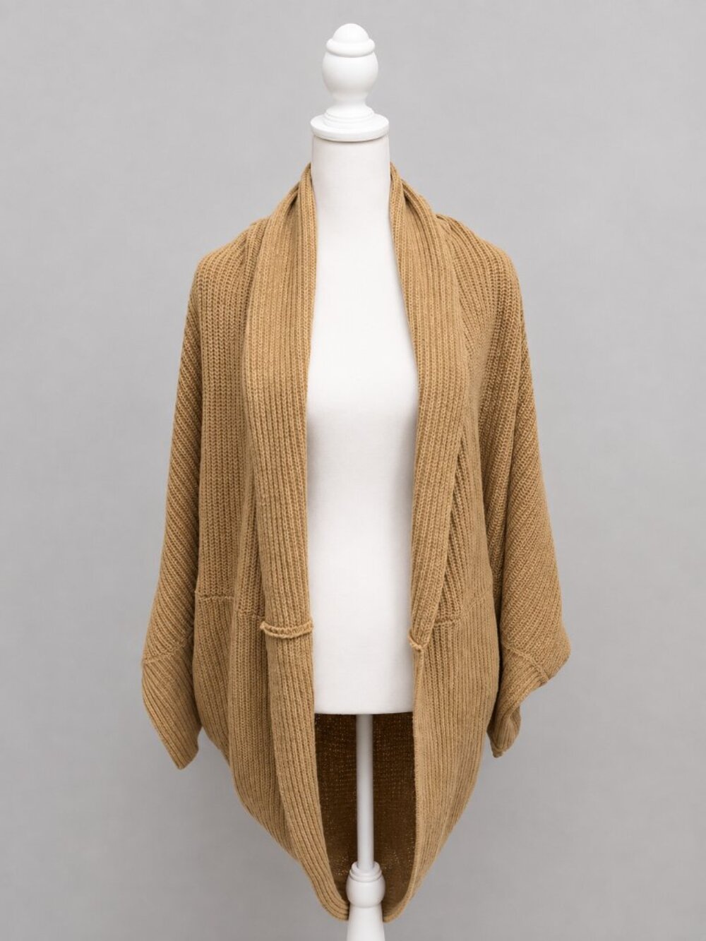 Forever 21 Camel Open Front Knit Cardigan – Women’s Medium